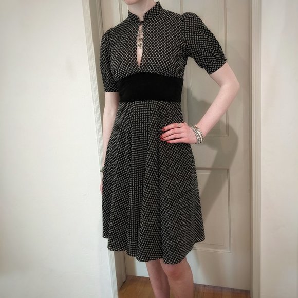 MASON by MICHELLE MASON Black Eyelet Lace & Velvet Swing 50s Look Midi Dress Sz2 - Picture 1 of 12